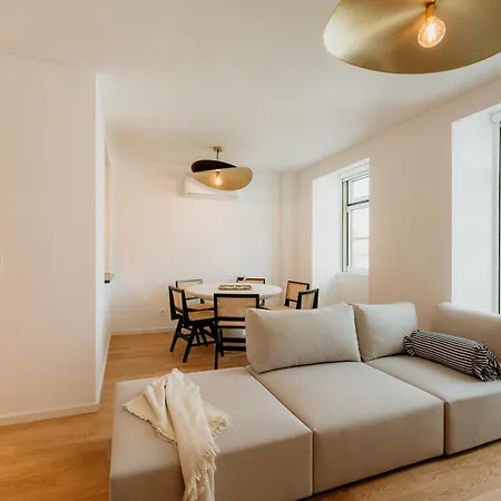Mary Pink - No Rc C - Amazing Two-bedroom * Lisbon