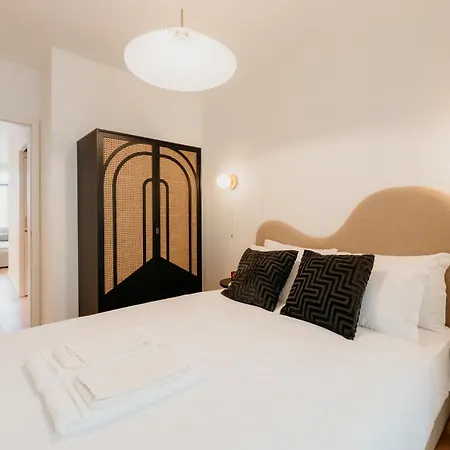 Mary Pink - No Rc C - Amazing Two-bedroom *