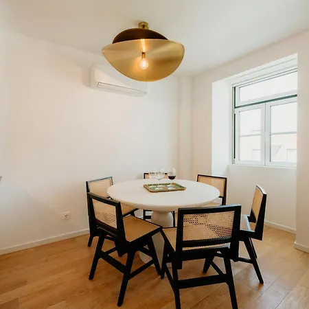 Mary Pink - No Rc C - Amazing Two-bedroom Daire Lisboa